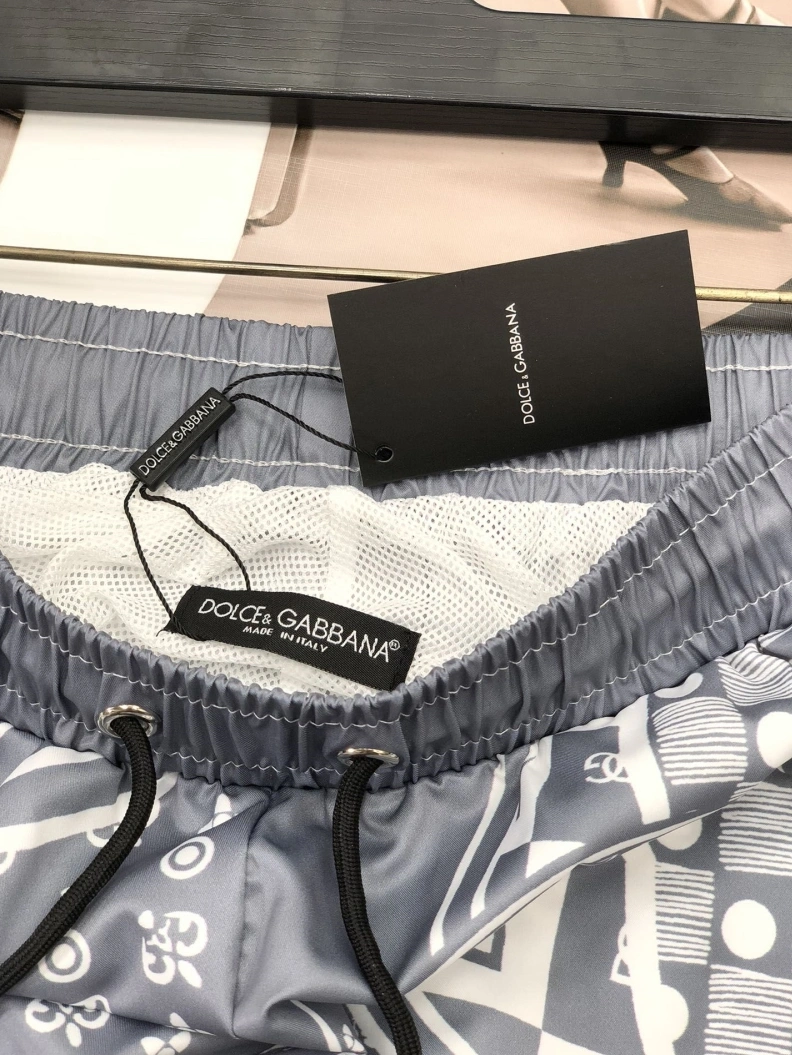 Vibrant D&X Shorts 93931