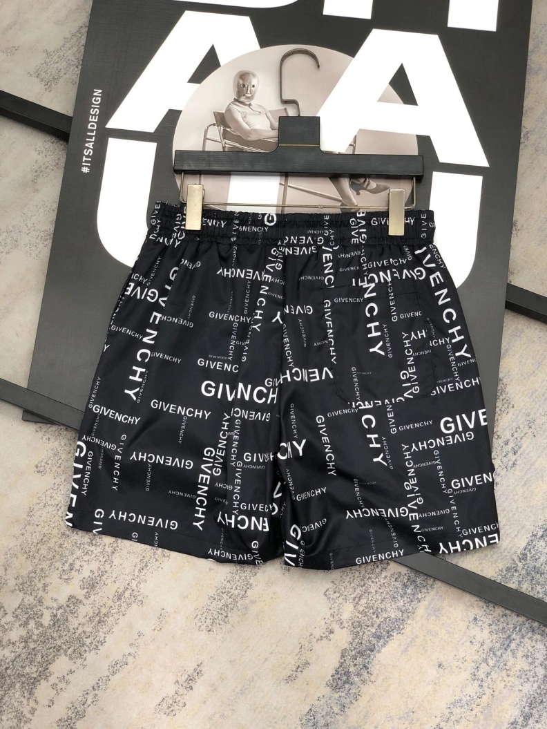 Gxvxnchy Shorts Vibrant 95381