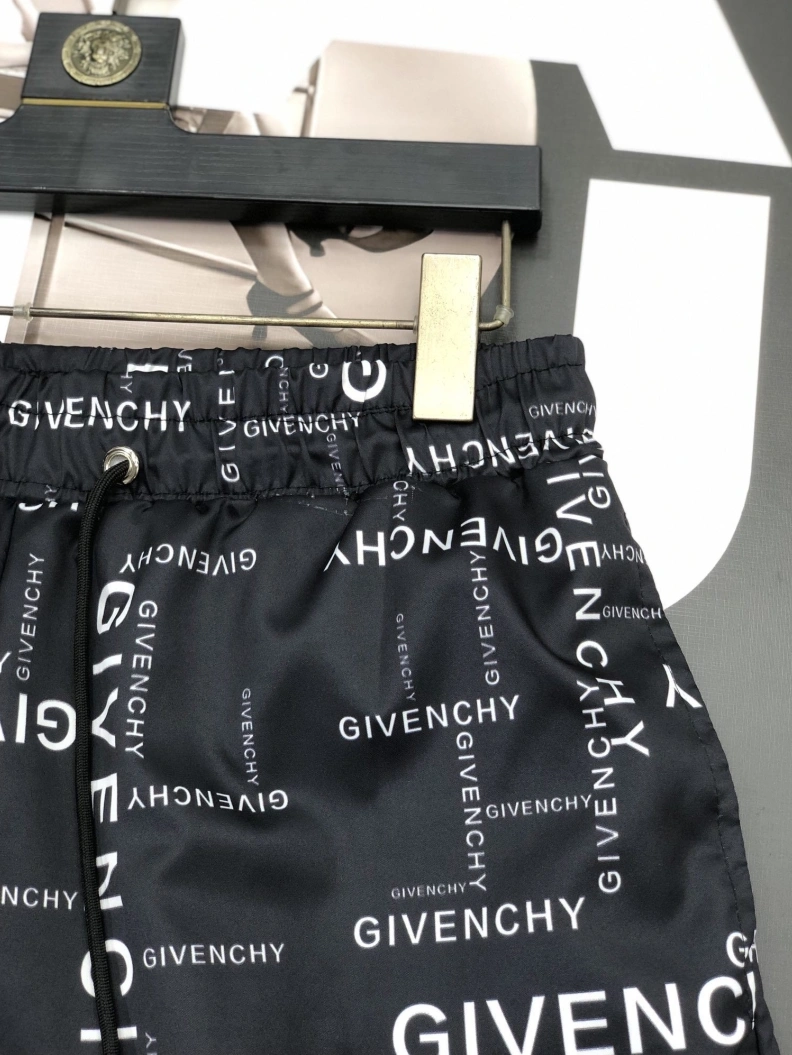 Gxvxnchy Shorts Vibrant 95381