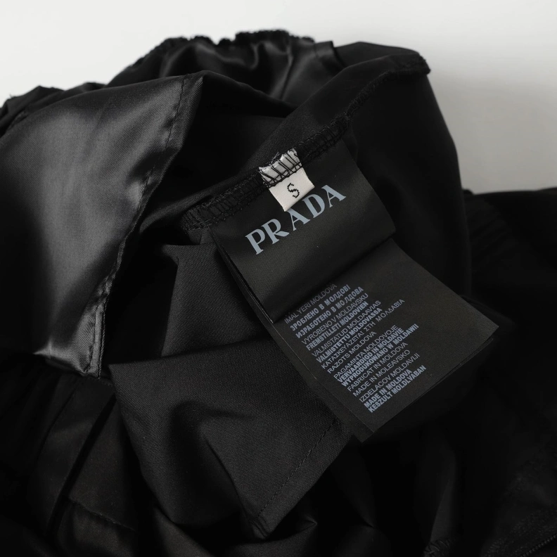 Sophisticated Prxdx Shorts 102738