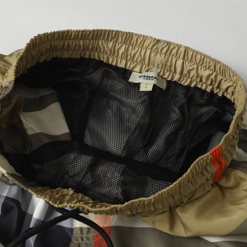 Modern Bxrbxrry Shorts 92091