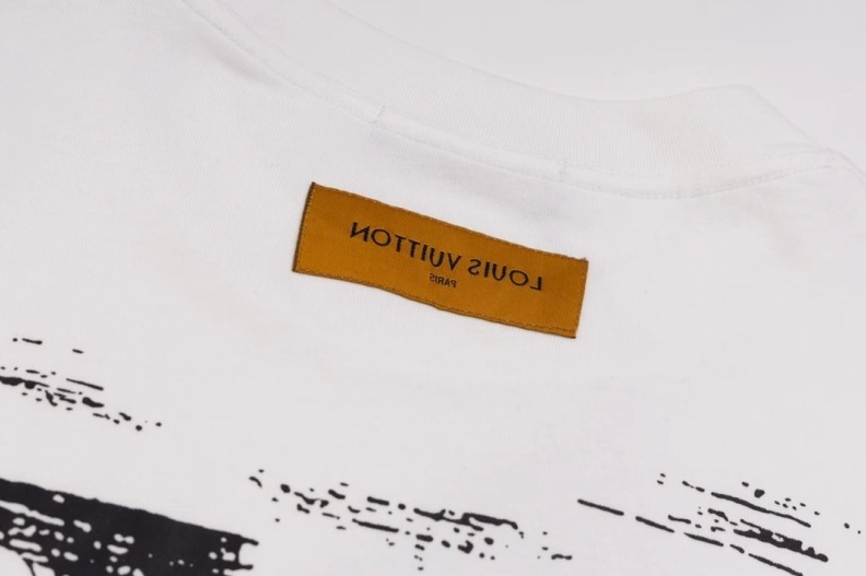 Minimalist LX T-Shirts 97115