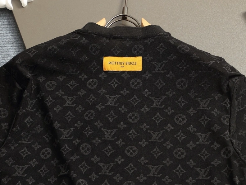 Sleek LX T-Shirts 97103