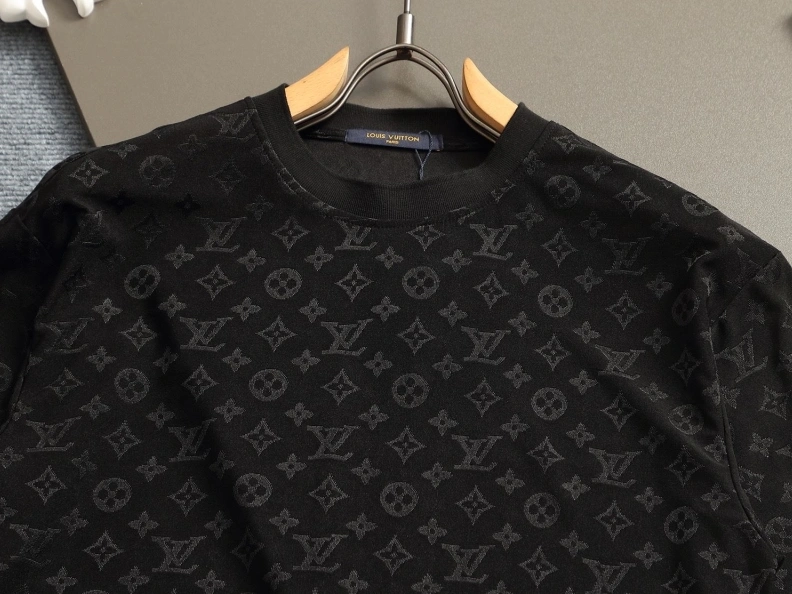 Sleek LX T-Shirts 97103