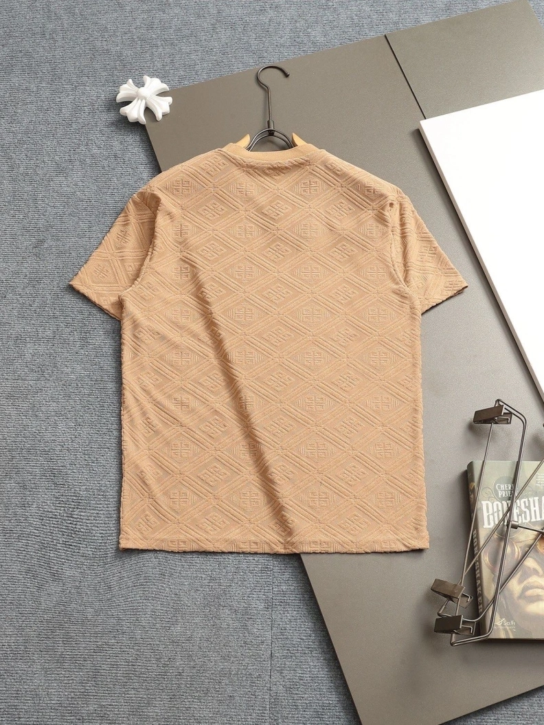 Sophisticated Gxvxnchy T-Shirts 95375
