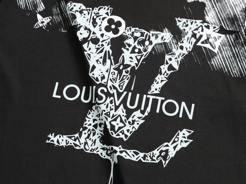 WellDesigned LX T-Shirts 97102