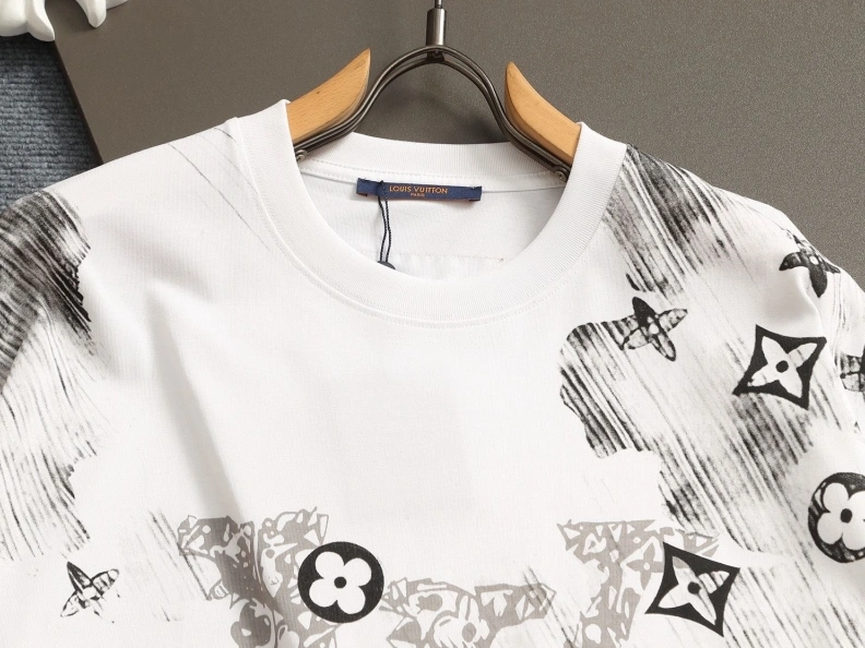 Vibrant LX T-Shirts 97101