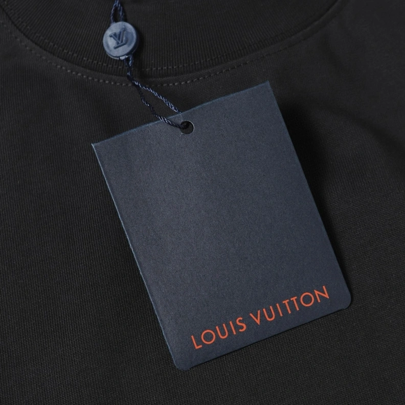 WellDesigned LX T-Shirts 97081