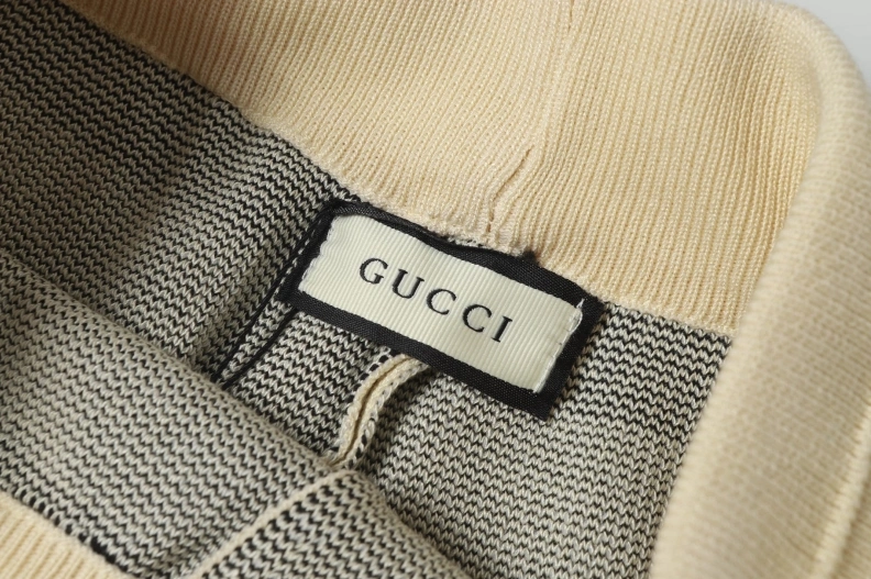 Gxccx Shorts Sleek 95846