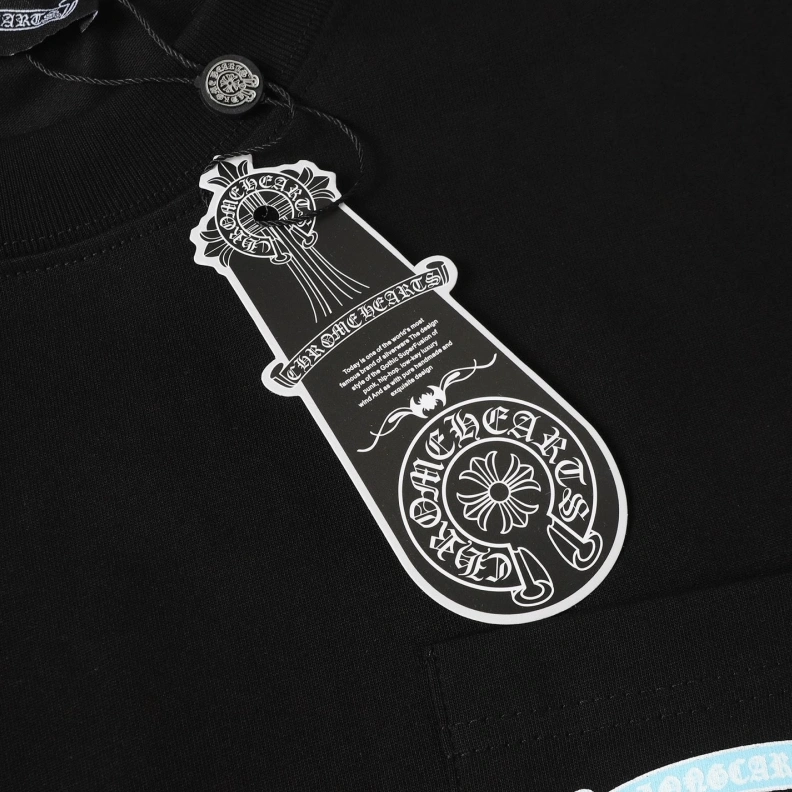 Minimalist Chrxmx Hxxrts T-Shirts 93717