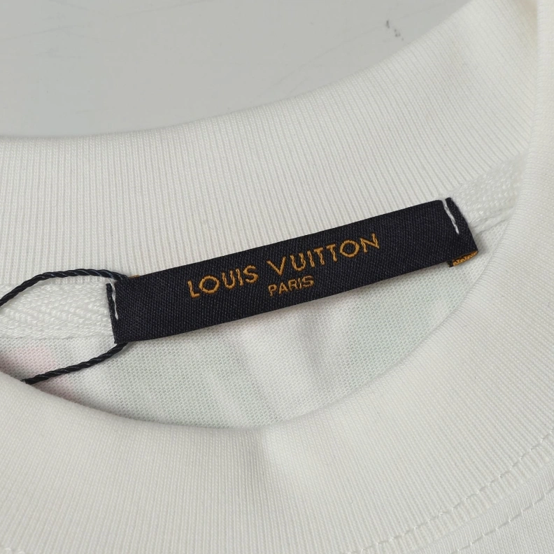 Versatile LX T-Shirts 97082