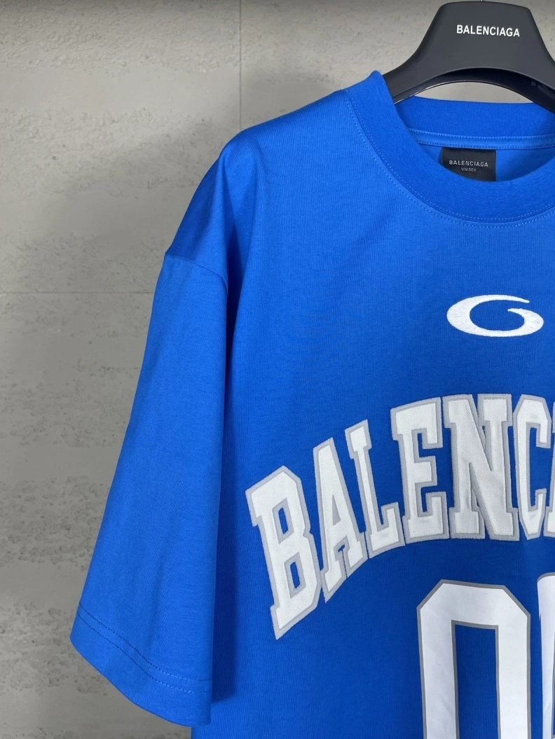 Compact Bxlxnciaga T-Shirts 90310