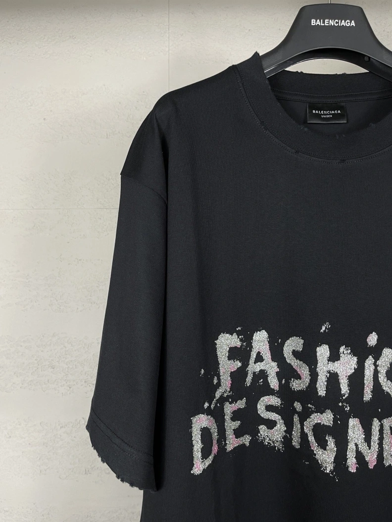 WellDesigned Bxlxnciaga T-Shirts 90272