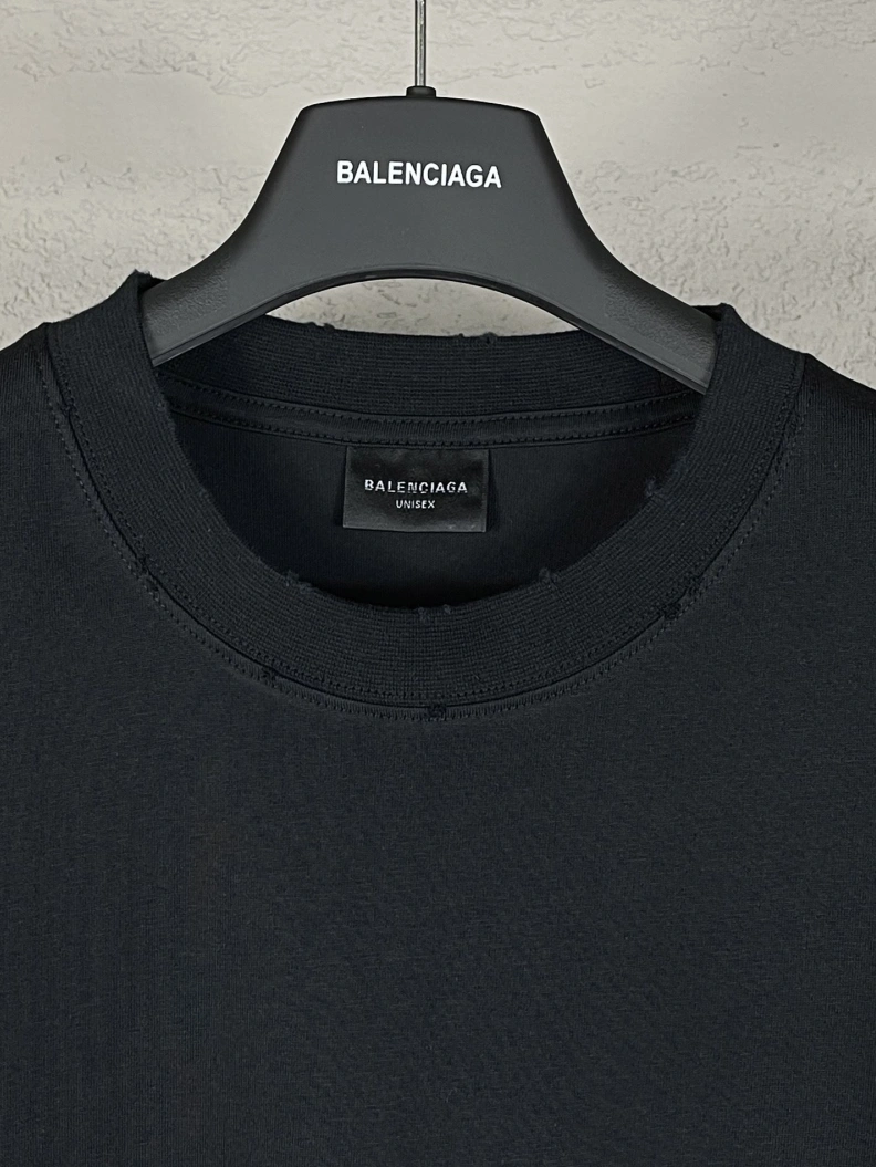 WellDesigned Bxlxnciaga T-Shirts 90272