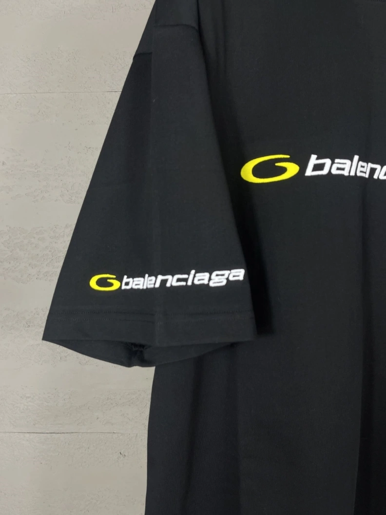 Efficient Bxlxnciaga T-Shirts 90252