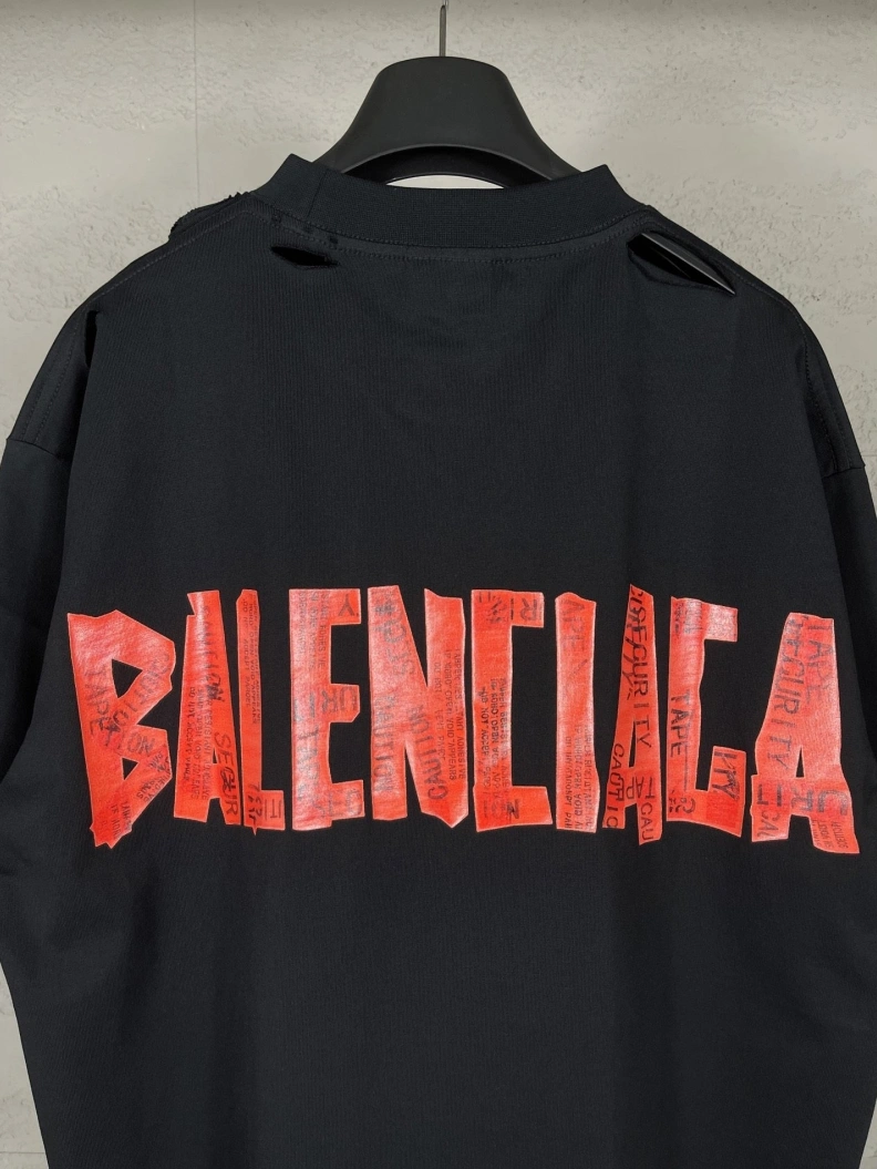 Bxlxnciaga T-Shirts Vibrant 90259