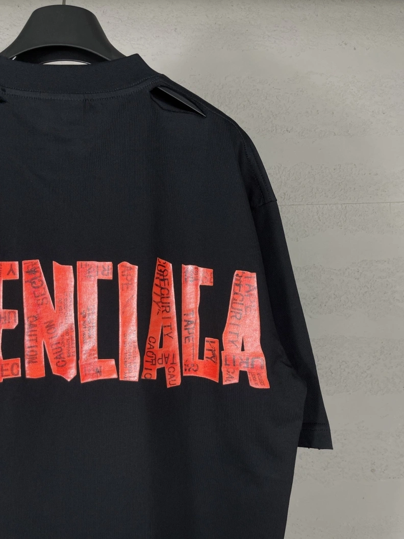 Bxlxnciaga T-Shirts Vibrant 90259