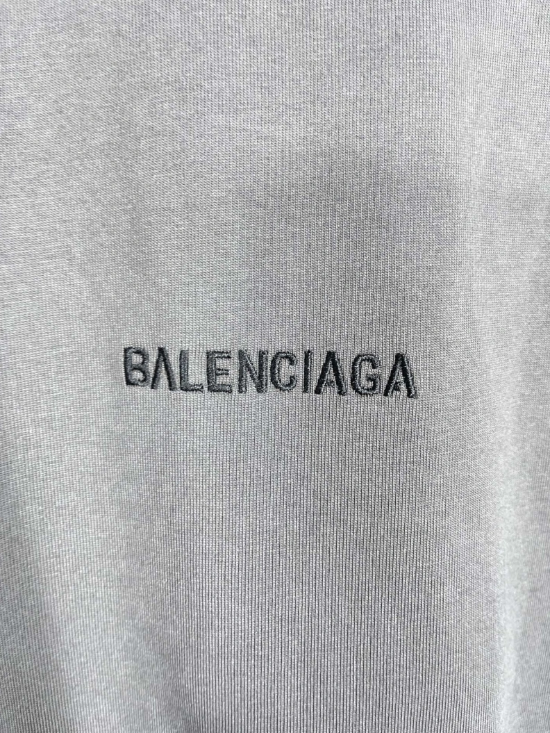 Vibrant Bxlxnciaga T-Shirts 90242