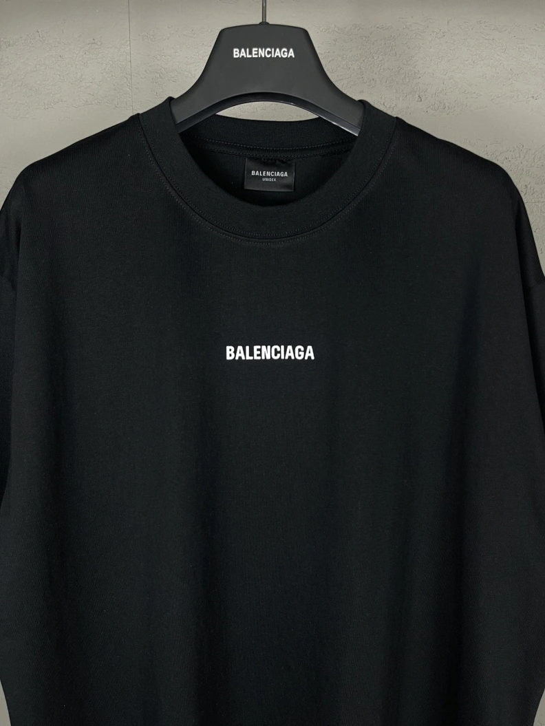 StreetReady Bxlxnciaga T-Shirts 90238