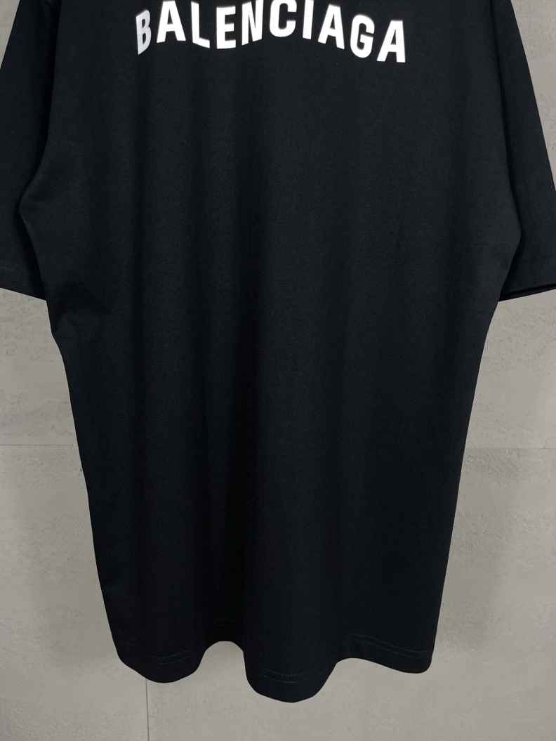 StreetReady Bxlxnciaga T-Shirts 90238