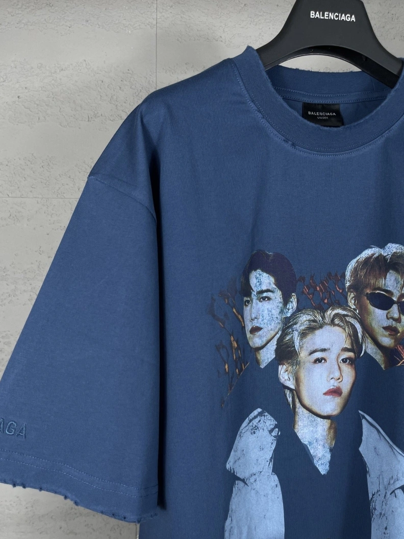 Modern Bxlxnciaga T-Shirts 90260