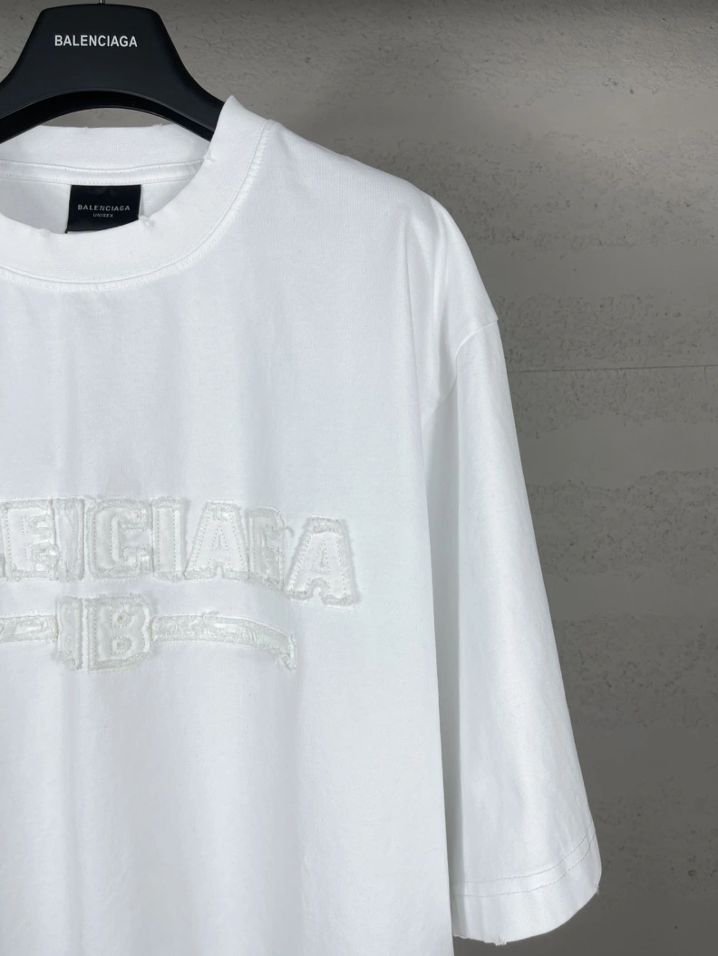 Sleek Bxlxnciaga T-Shirts 90183