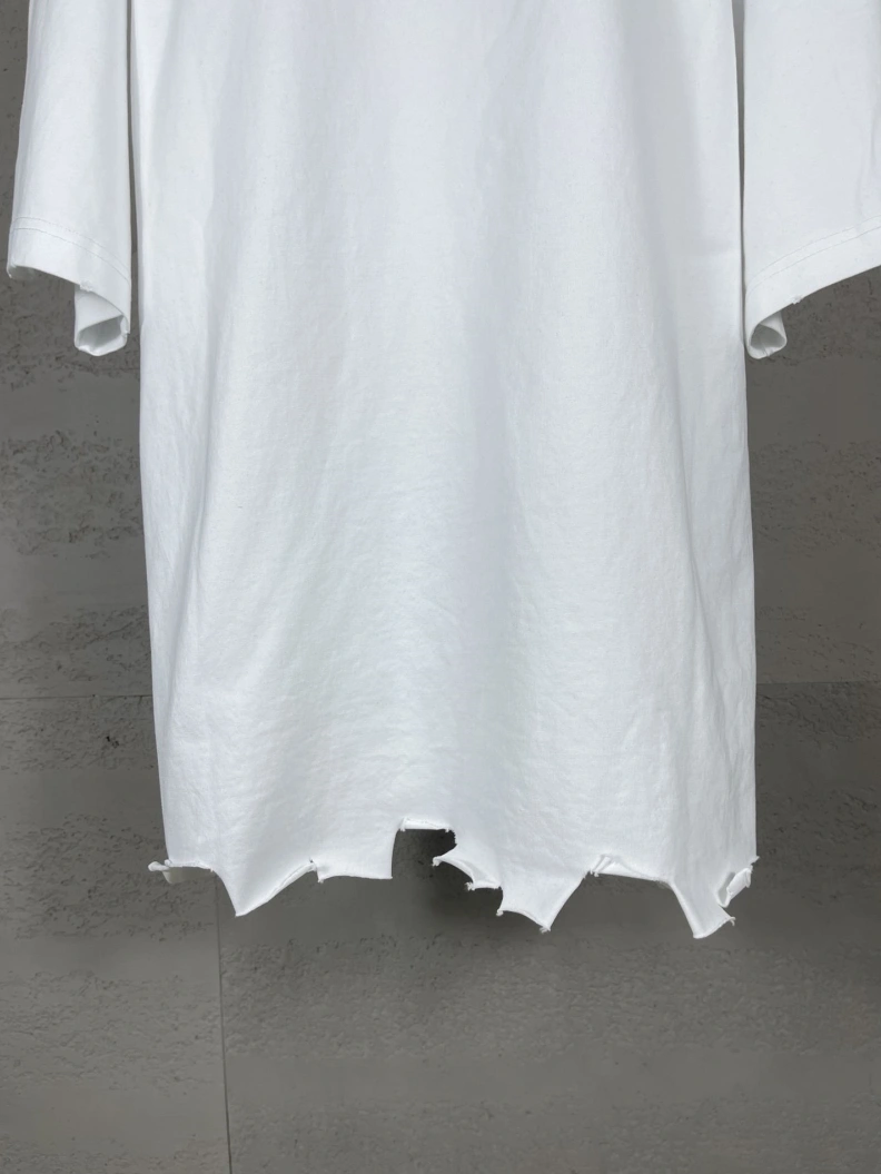 Sleek Bxlxnciaga T-Shirts 90183