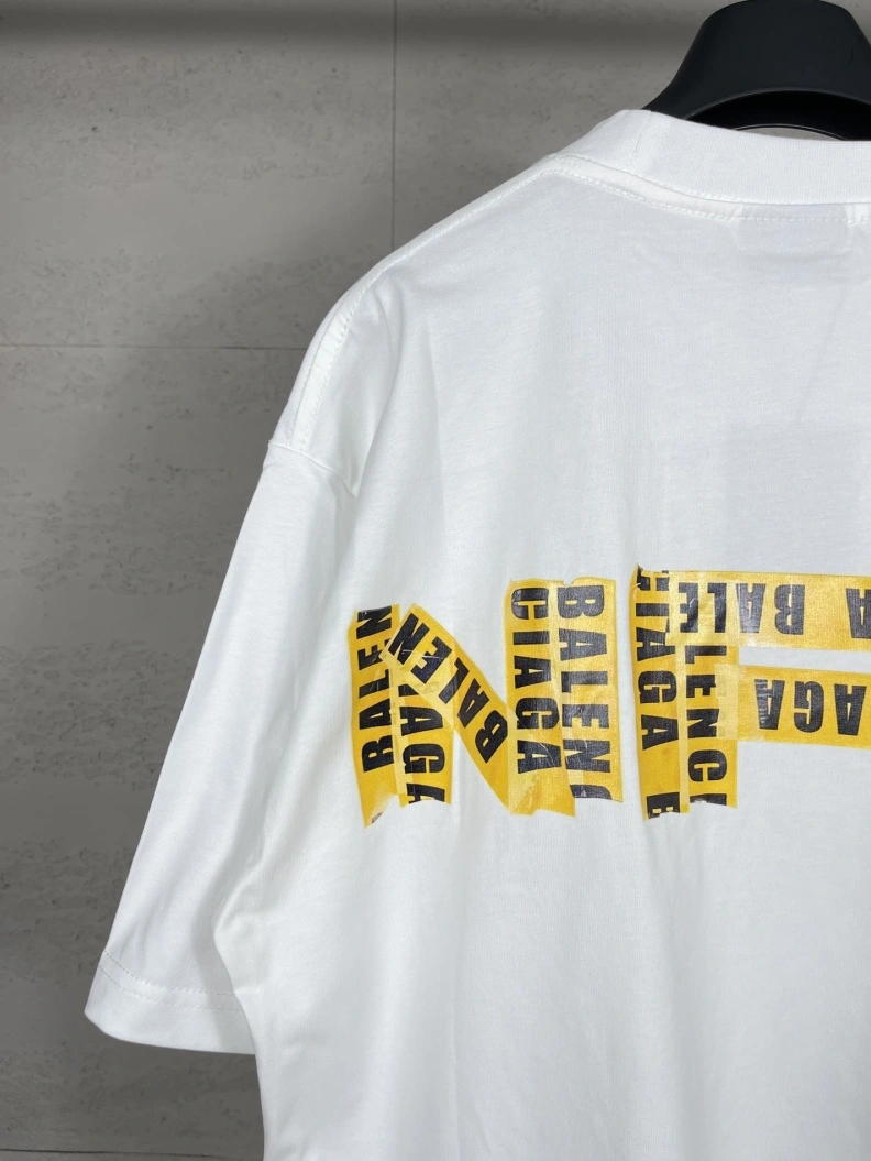 Bxlxnciaga T-Shirts Vibrant 90154