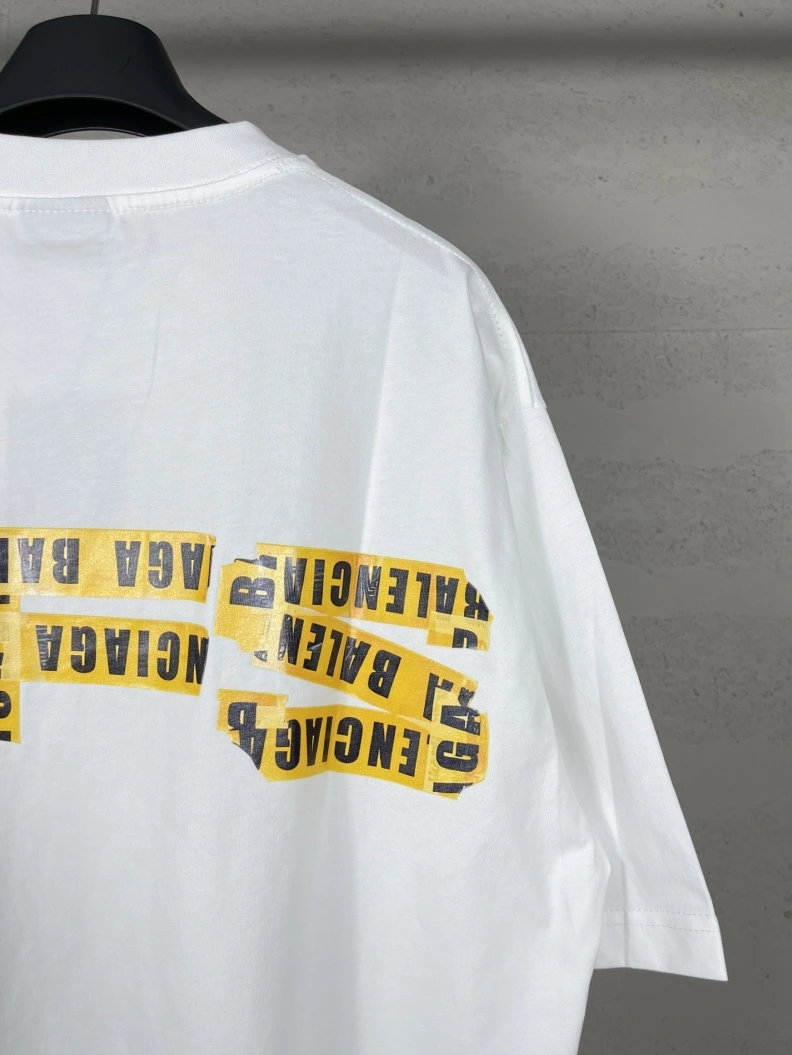 Bxlxnciaga T-Shirts Vibrant 90154
