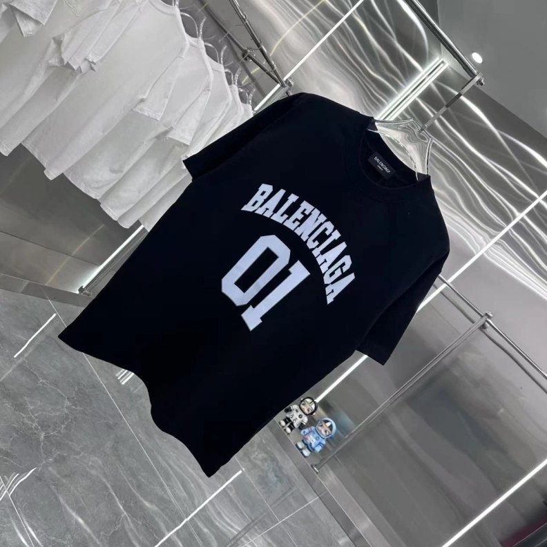 Elegant Bxlxnciaga T-Shirts 90056