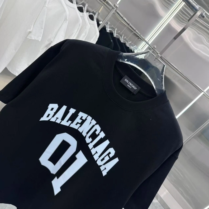 Elegant Bxlxnciaga T-Shirts 90056