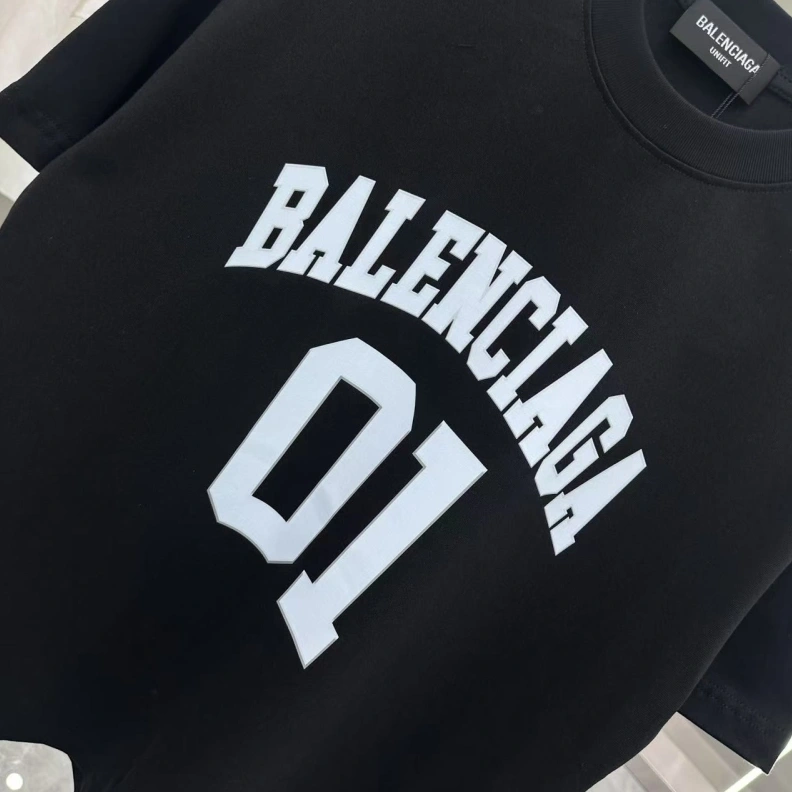 Elegant Bxlxnciaga T-Shirts 90056