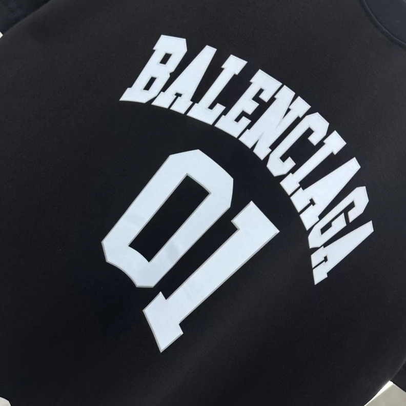 Elegant Bxlxnciaga T-Shirts 90056