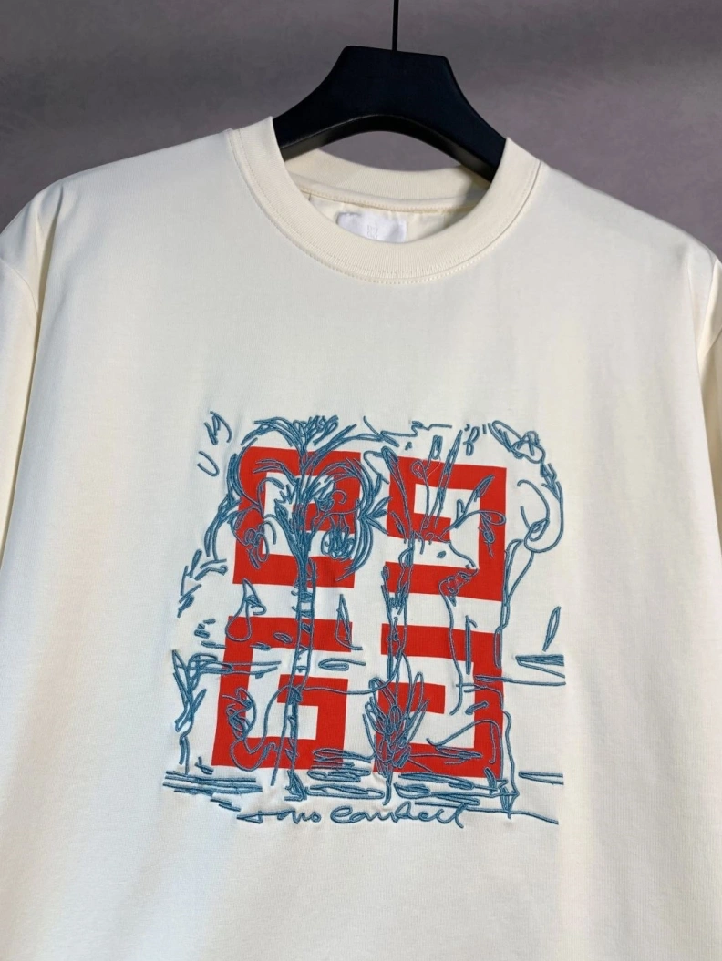 Gxvxnchy T-Shirts Vibrant 95354