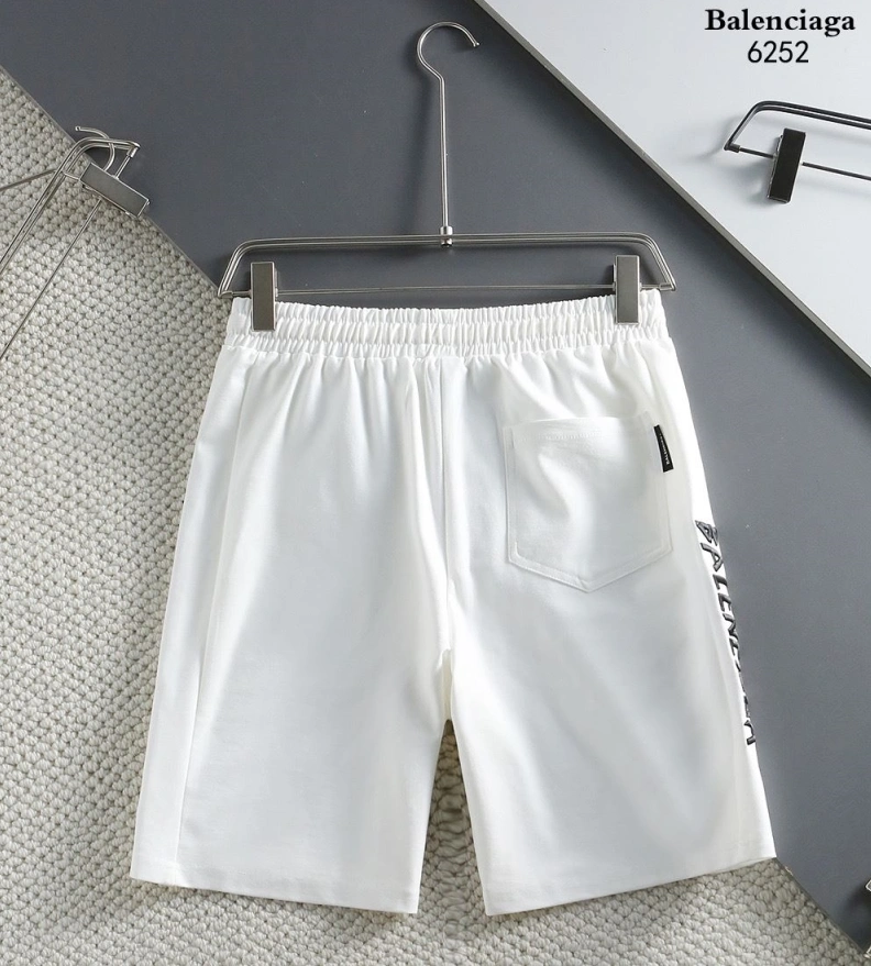 Bxlxnciaga Shorts Modern 90048