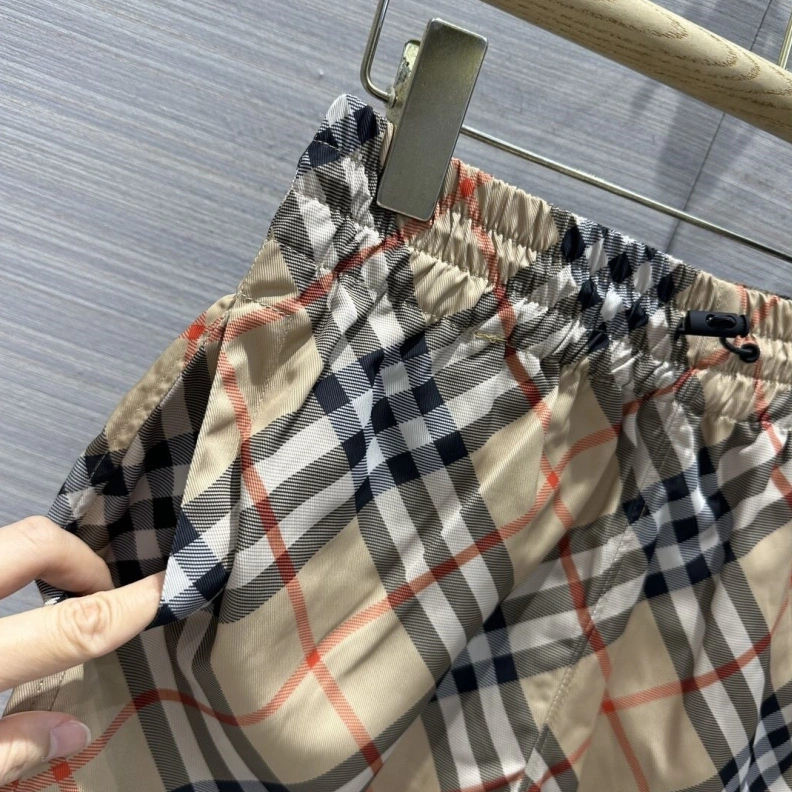 Bxrbxrry Shorts Elegant 91890