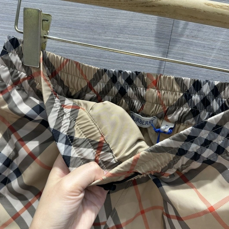 Bxrbxrry Shorts Elegant 91890