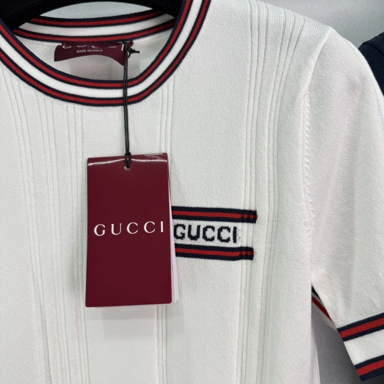 Sophisticated Gxccx T-Shirts 95577