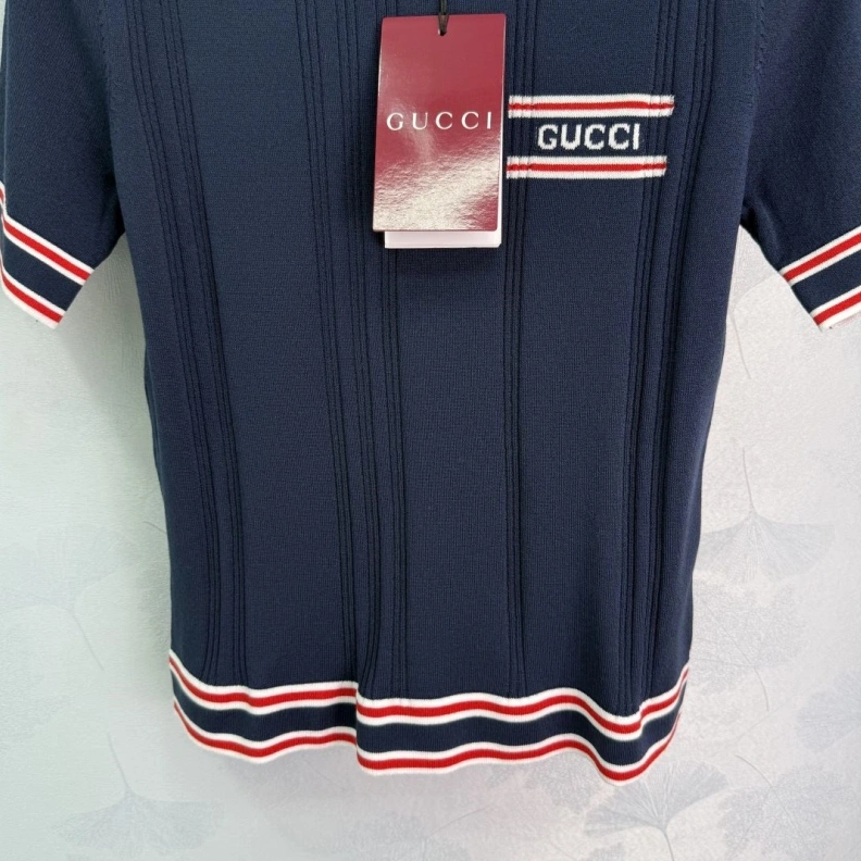 Sophisticated Gxccx T-Shirts 95577