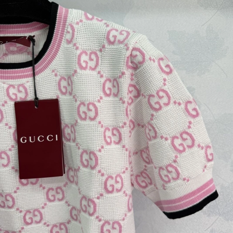 Versatile Gxccx T-Shirts 95517