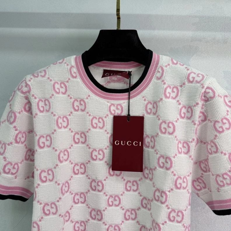 Versatile Gxccx T-Shirts 95517