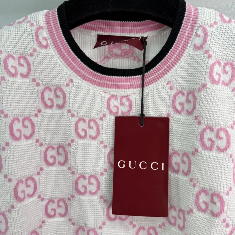 Versatile Gxccx T-Shirts 95517