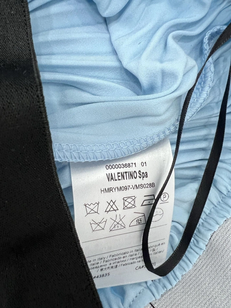 Bold Vxlxntino Skirts 102930