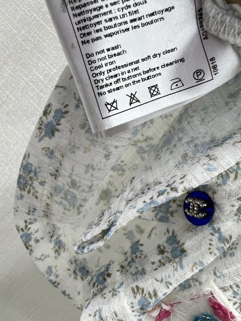 EasyMatch Chxnxl Coats 93109
