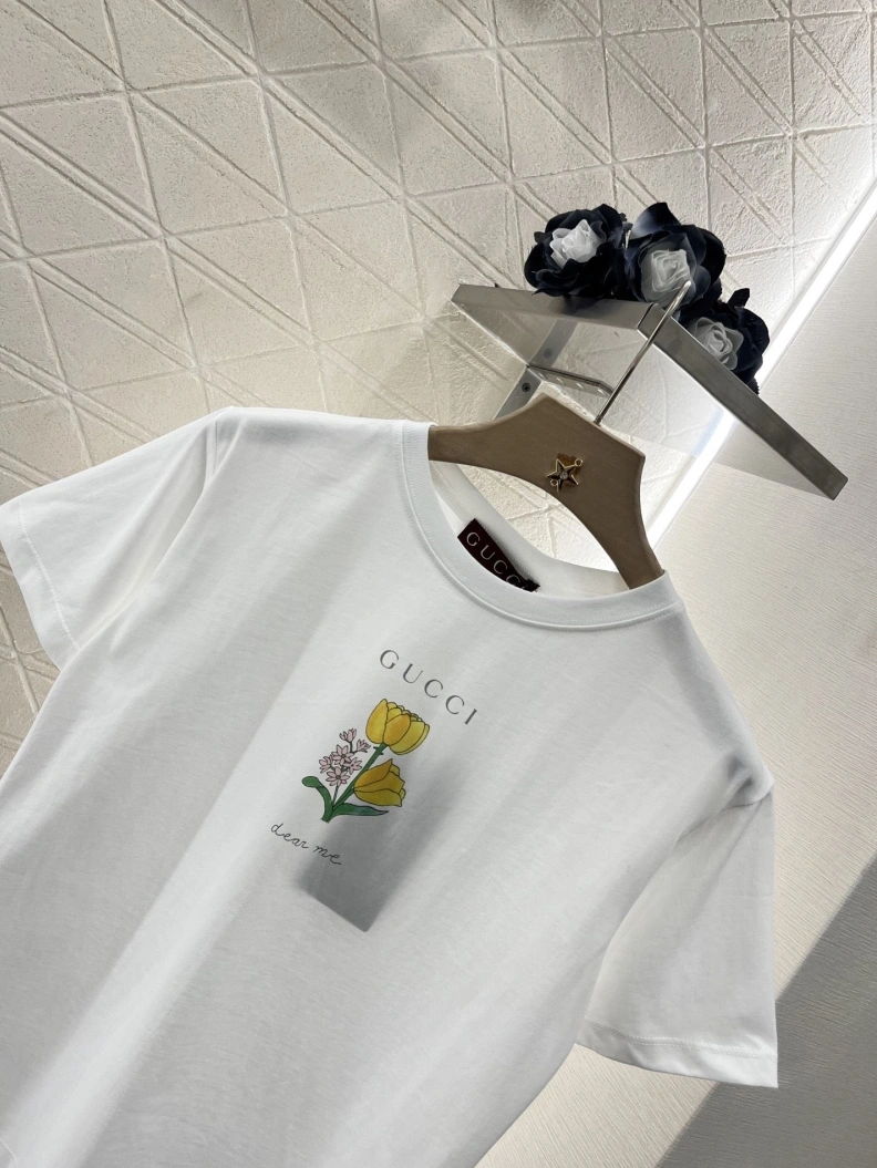 Sleek Gxccx T-Shirts 95533