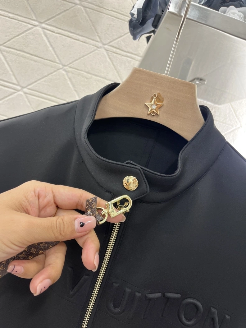 Comfortable LX Coats 96888