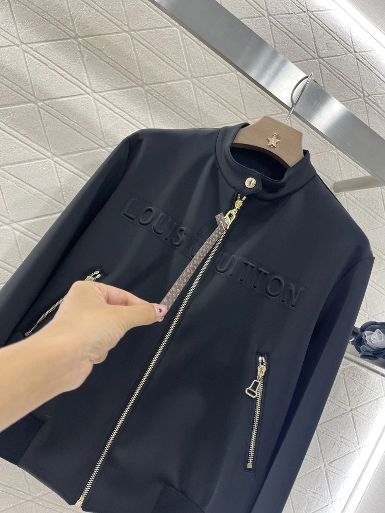 Comfortable LX Coats 96888