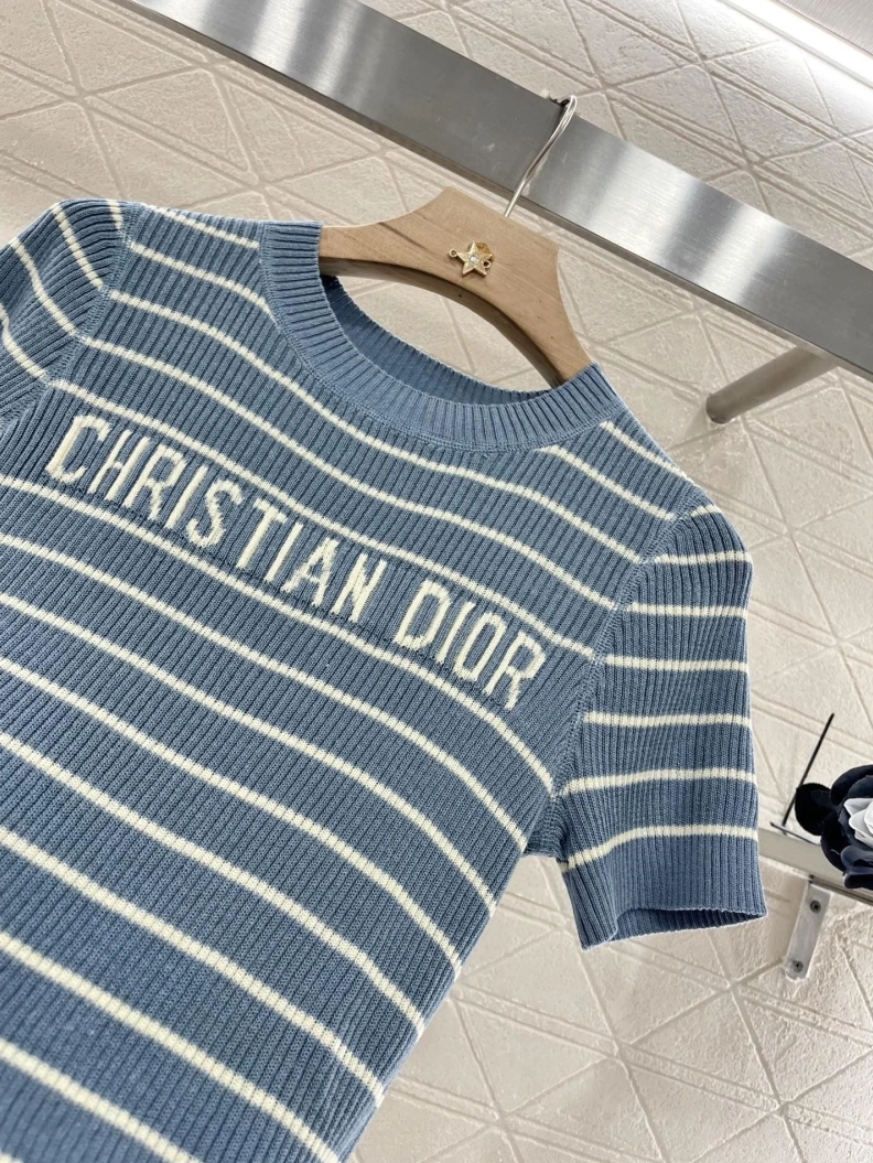 Flexible Dxxr T-Shirts 94055