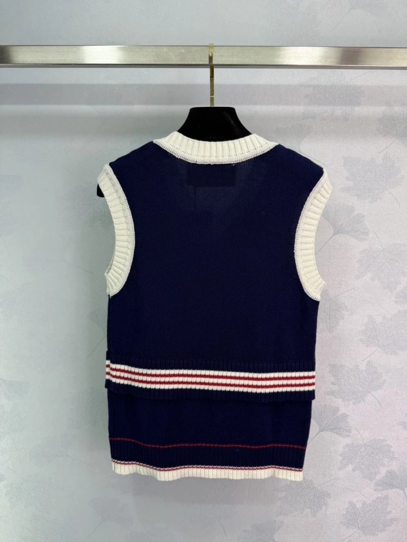 Vxlxntino Gilet Classic 102941