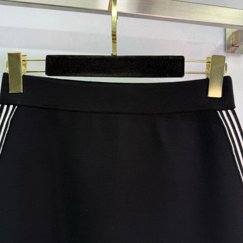 Breathable Dxxr Skirts 94068